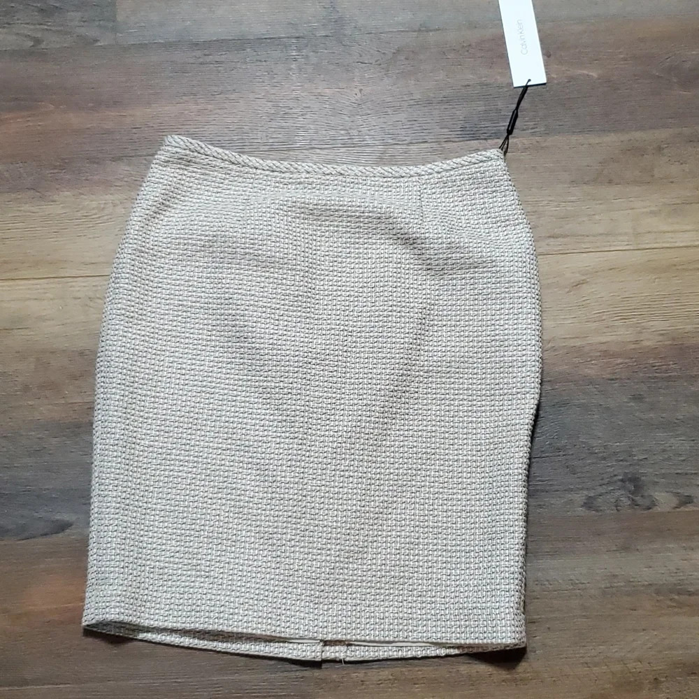 Calvin Klein nwt tan tweed pencil skirt sharp 😎